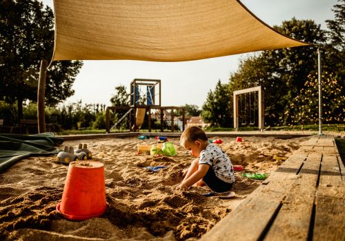 INDIÁNSKÉ HŘIŠTĚ V NESLOVICÍCH